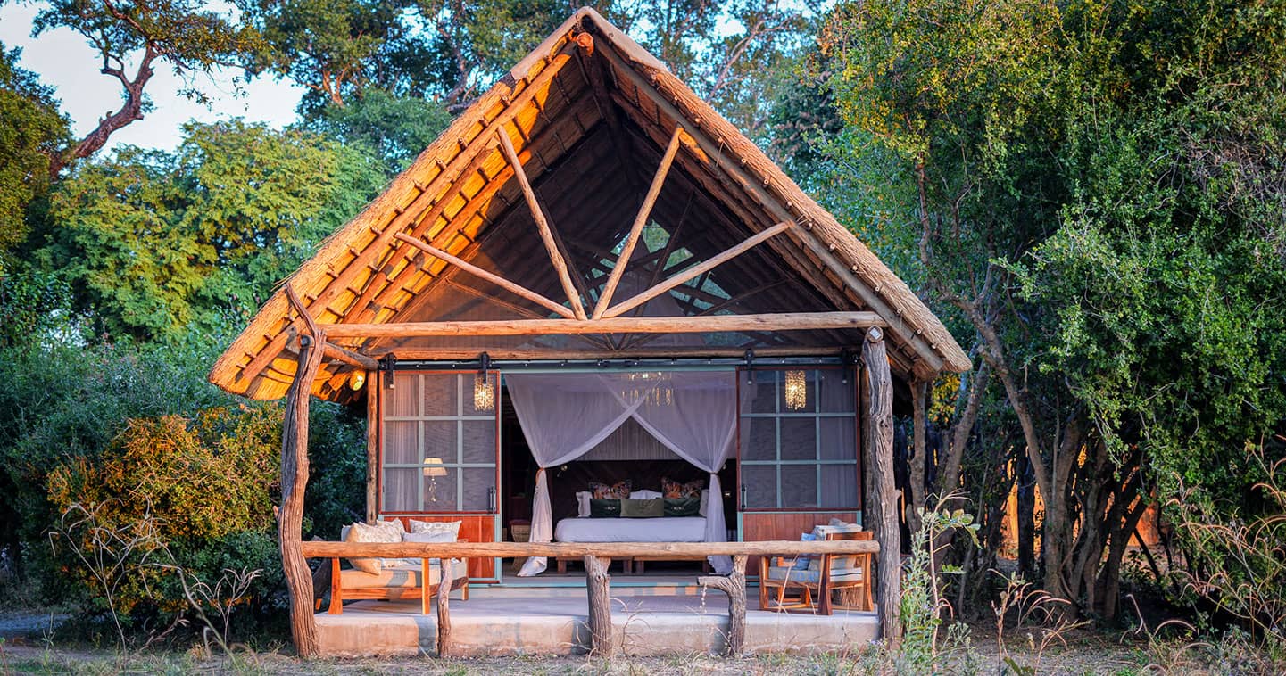 Mwamba Bush Camp in the Lower Zambezi National Park