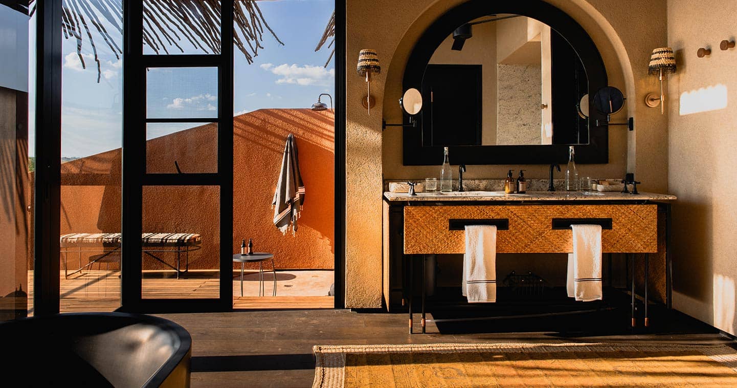 Luxury bathroom at Chichele Lodge in Zambia