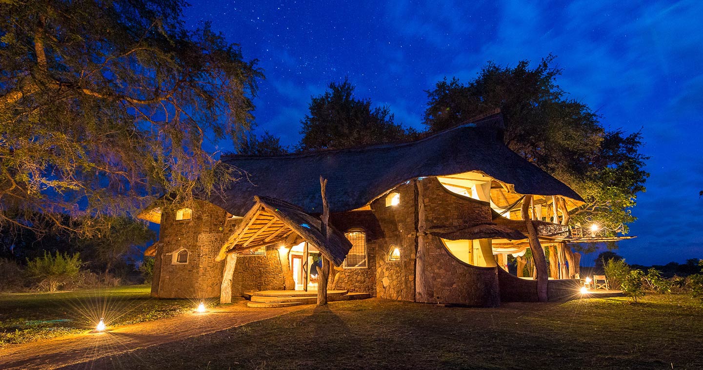 Luxury Zambia safari at Luangwa Safari House